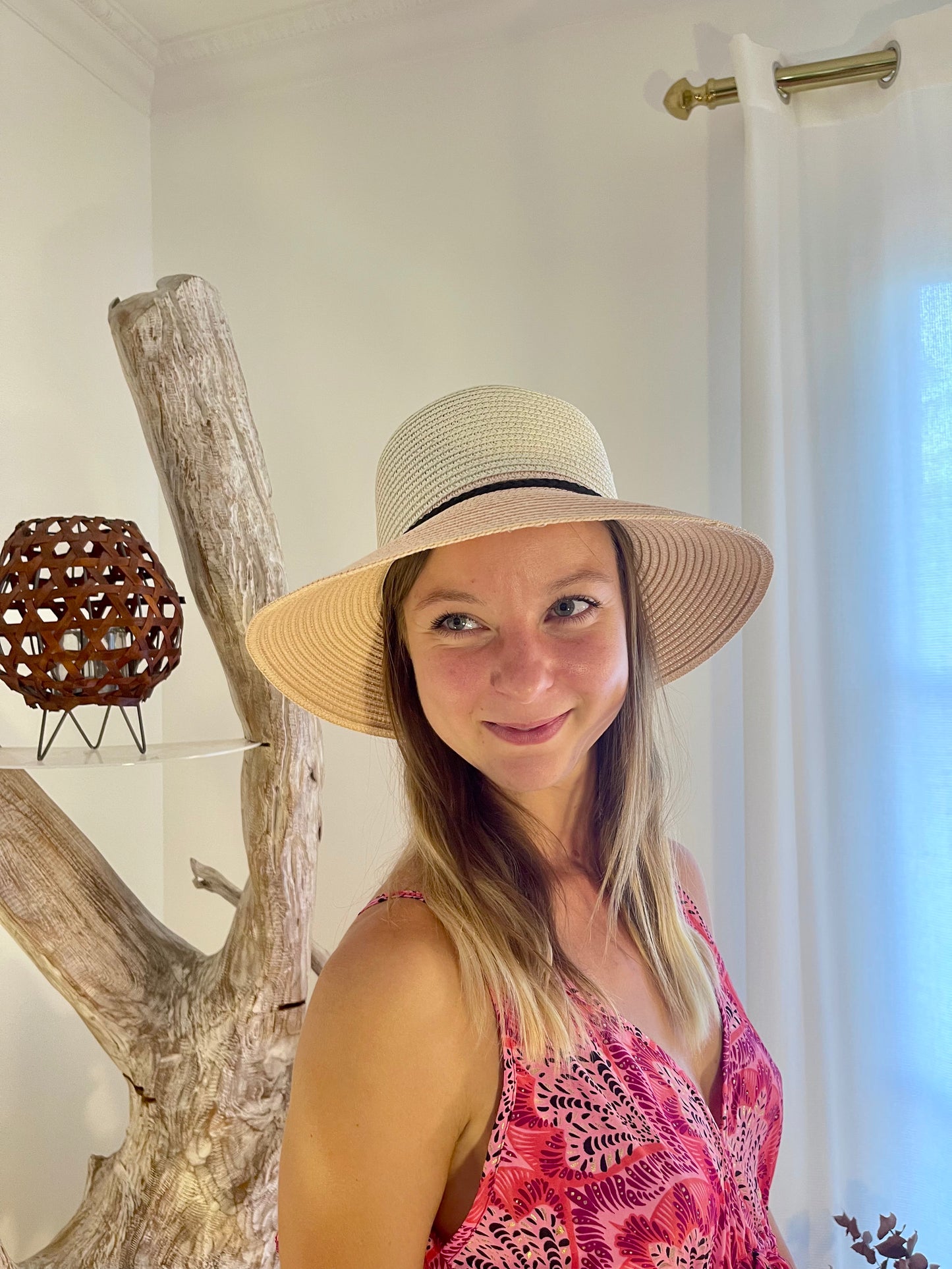 Chapeau Romance