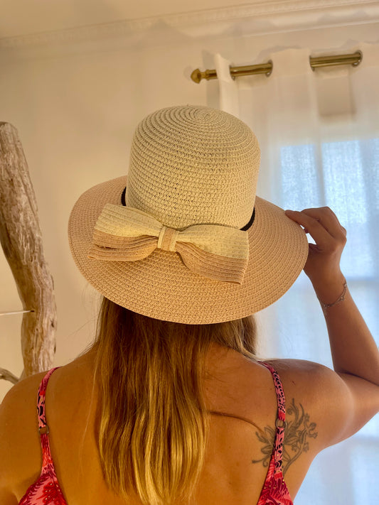 Chapeau Romance