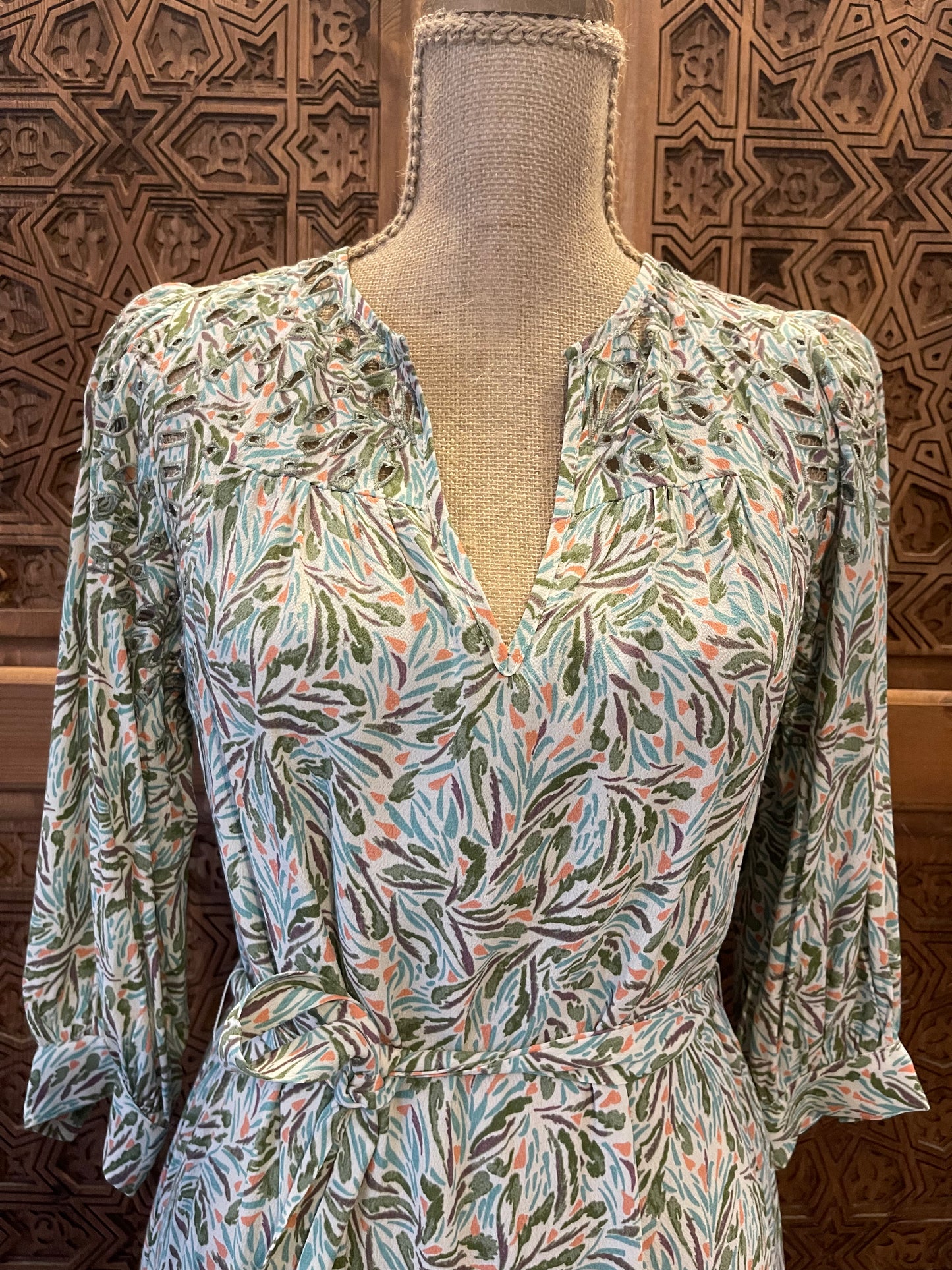 Robe Olivia