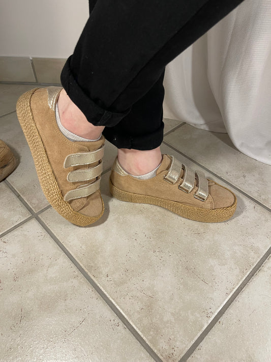 Basket à lacets 